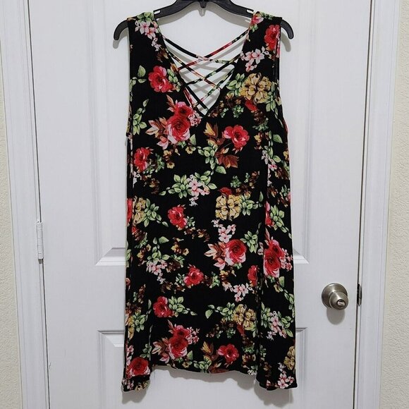 Umgee Womens 1X Sleeveless Criss Cross Neck Floral Mini Tent Dress Boho Feminine - Picture 1 of 7